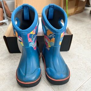 BOGS Kids’ Waterproof Insulated Boots - Size 9